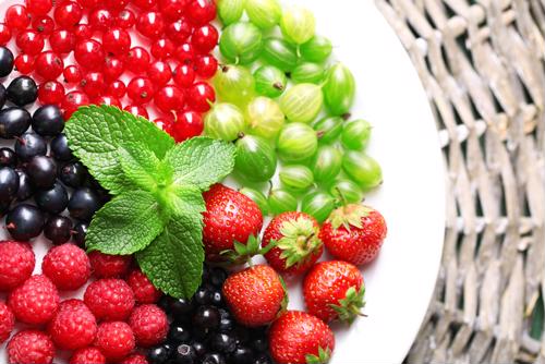 Based on the most common risk factors for developing cancer, here are a few lifestyle tips for reducing your risk.