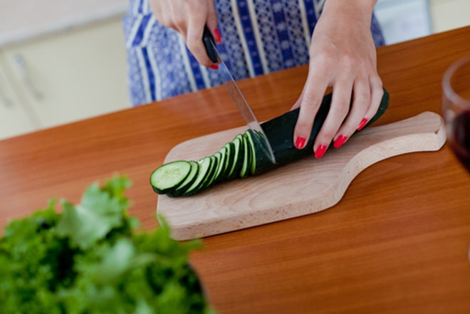 If you're looking to shed pounds as you improve your overall health, you should consider preparing your foods ahead of time.