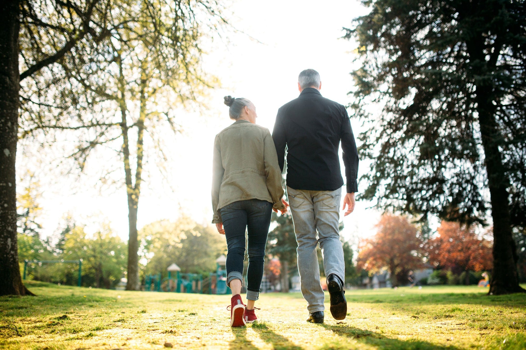 A Simple Tip to Control Blood Sugar: Take A Walk After Eating
