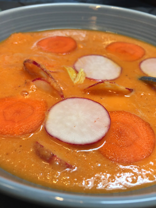 Crunchy Raw Carrot Radish Soup