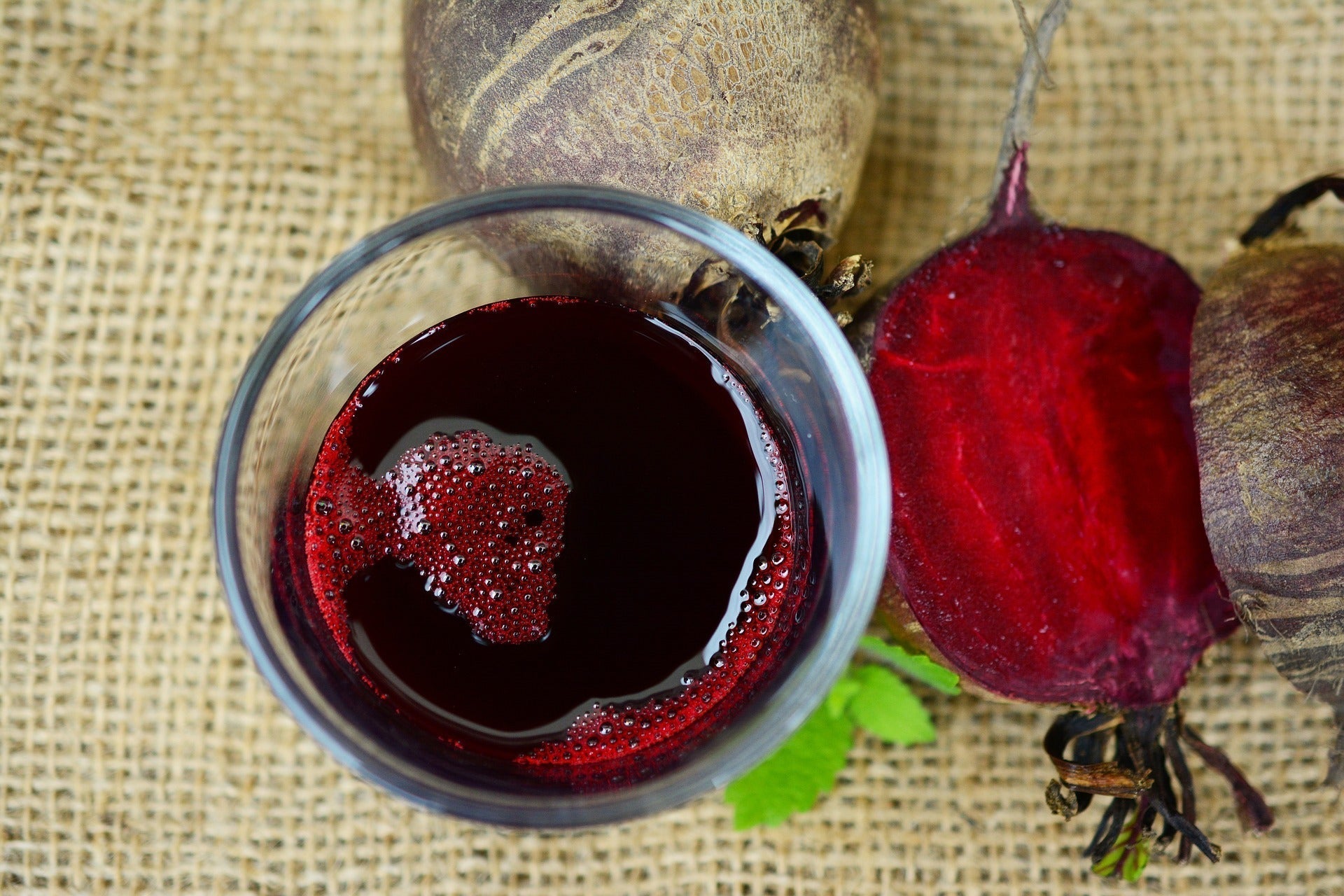 Beets, Nitric Oxide, and Blood Pressure: What the Science Actually Shows