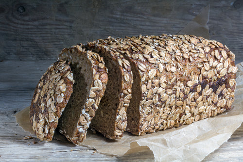 dark bread loaf whole grain