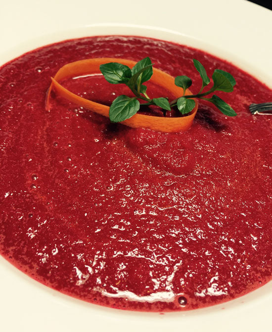 Raw Carrot Beet Soup with a Zing