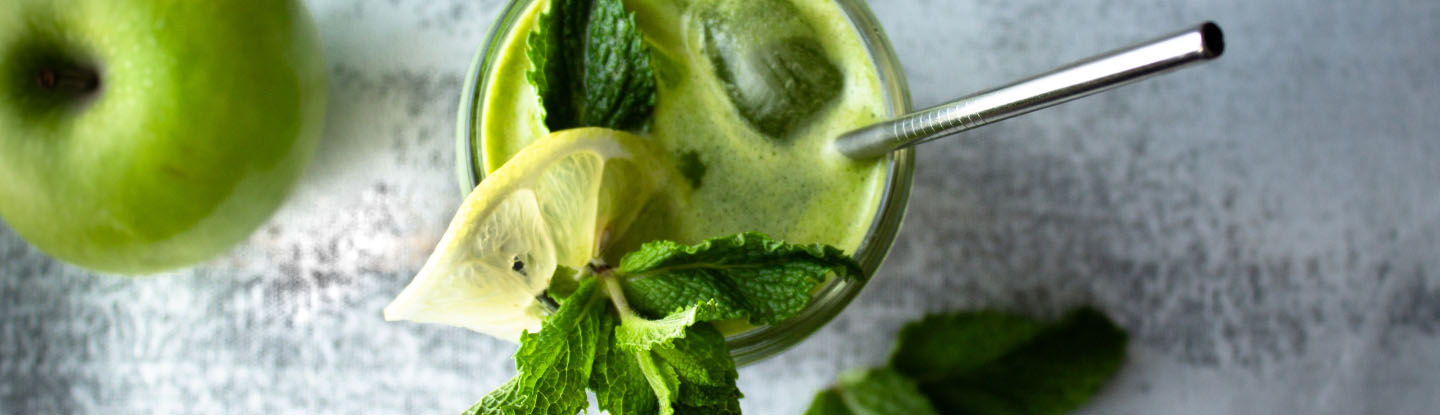 Subscribe to our newsletter - Fresh pressed juice made with apples, lemon, and mint